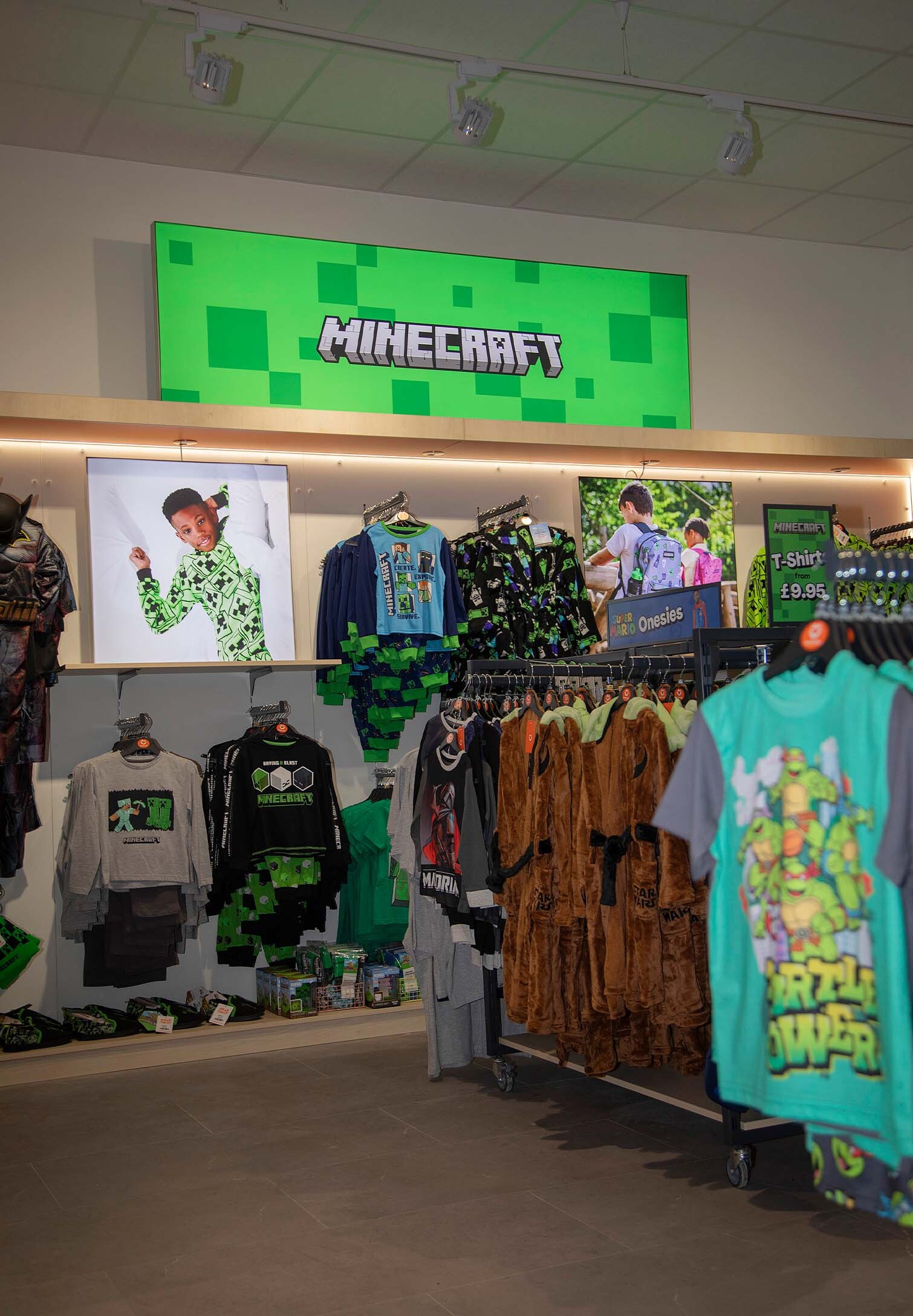 minecraft stand in store